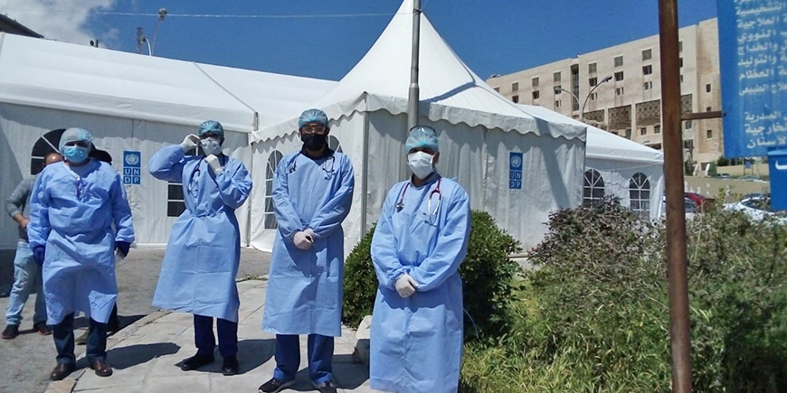 A triage tent established by the UNDP in partnership with the Jordan Health Aid Society outside Al Bashir Hospital is operating on a 24-hour basis to support the hospital in responding to medical emergencies unrelated to COVID-19 (Photo courtesy of UNDP)